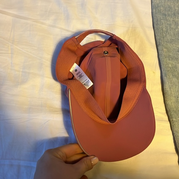 Lululemon Women's Fast and Free Running Hat Brier Rose Pink - Picture 6 of 8